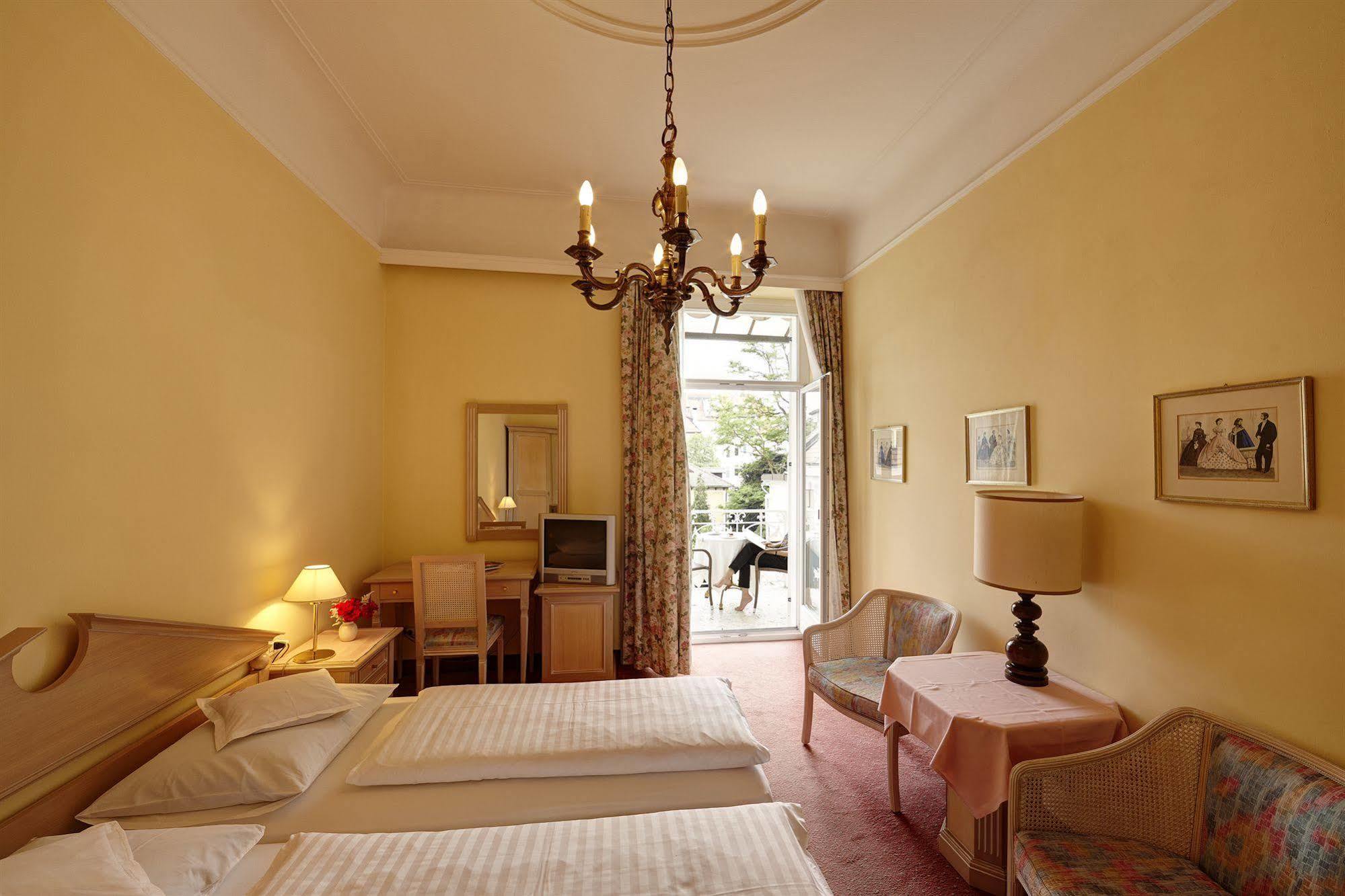 Adria Hotel